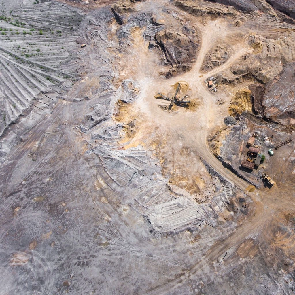 85-ton dump truck on earthworks haul